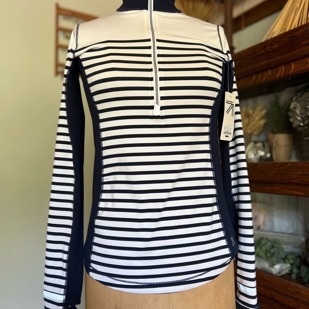 J.Crew new balance work out top brand new size small
